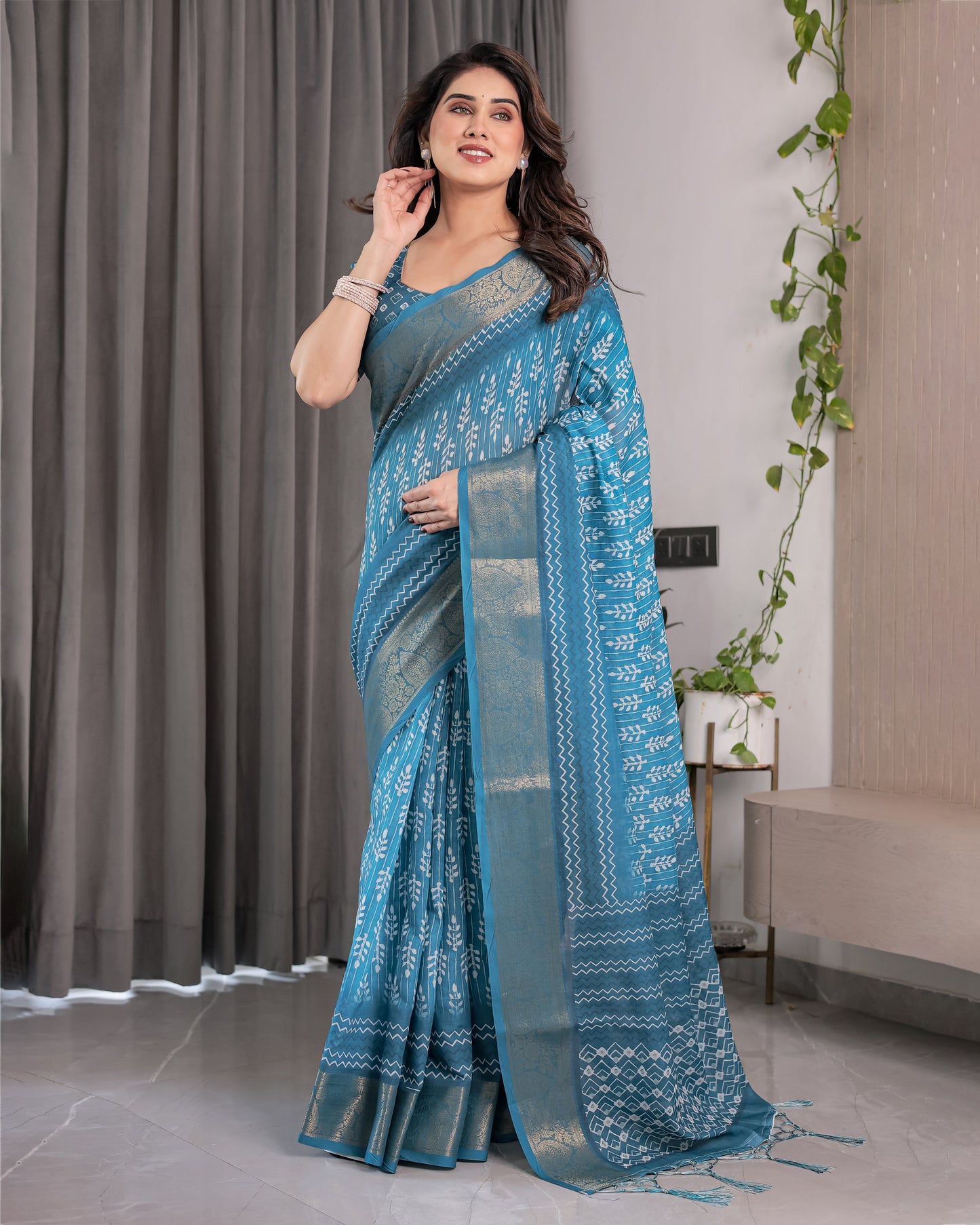 Teal Blue Handloom Linen Saree with White Ethnic Motifs & Zari Border | Artistic Pallu & Tassel Finish | 5.5m Saree + 0.8m Blouse