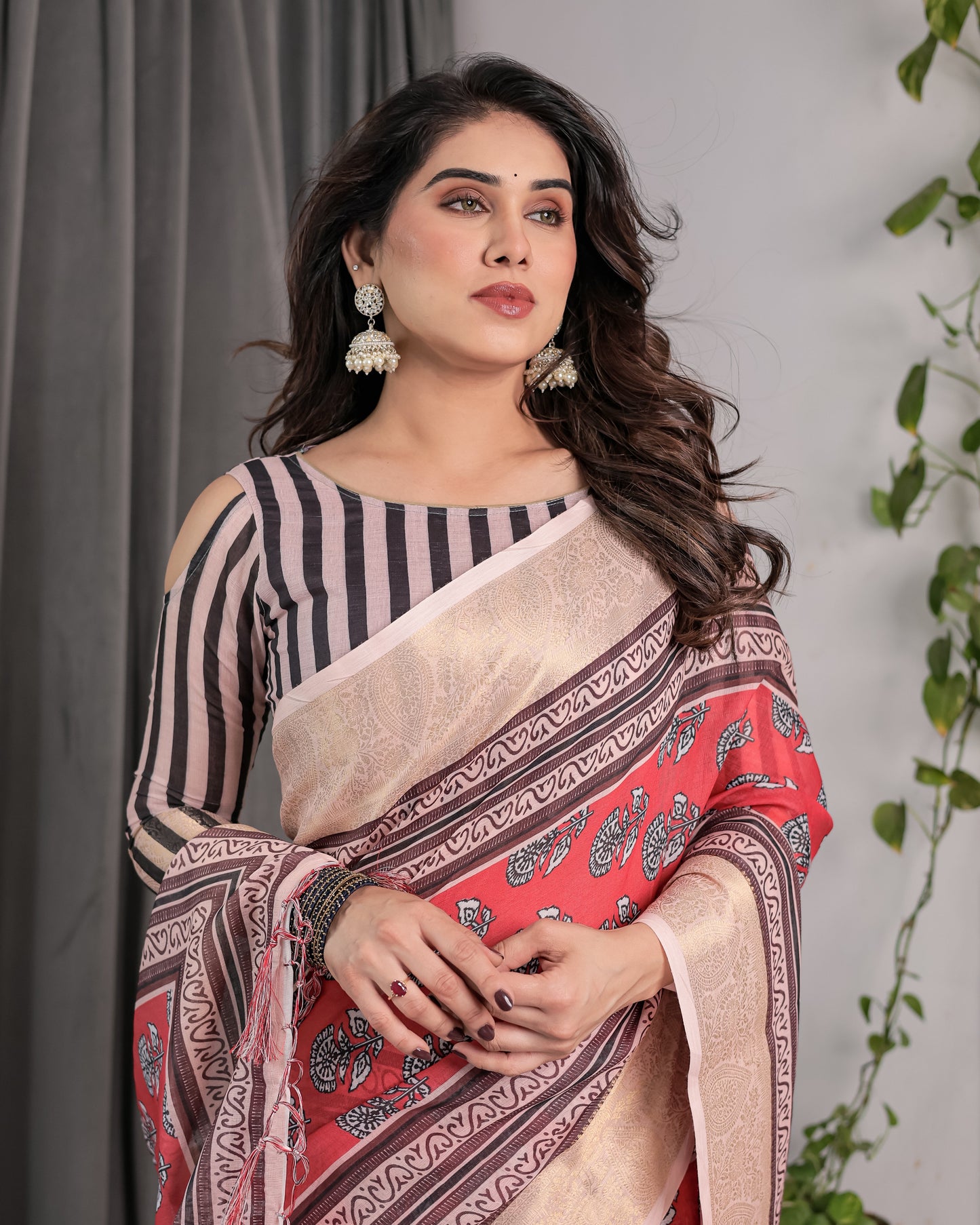 Rust Red Handloom Cotton Linen Saree with Black Floral Buti Print & Zari Border | Ethnic Striped Blouse | 5.5m Saree + 0.8m Blouse Piece