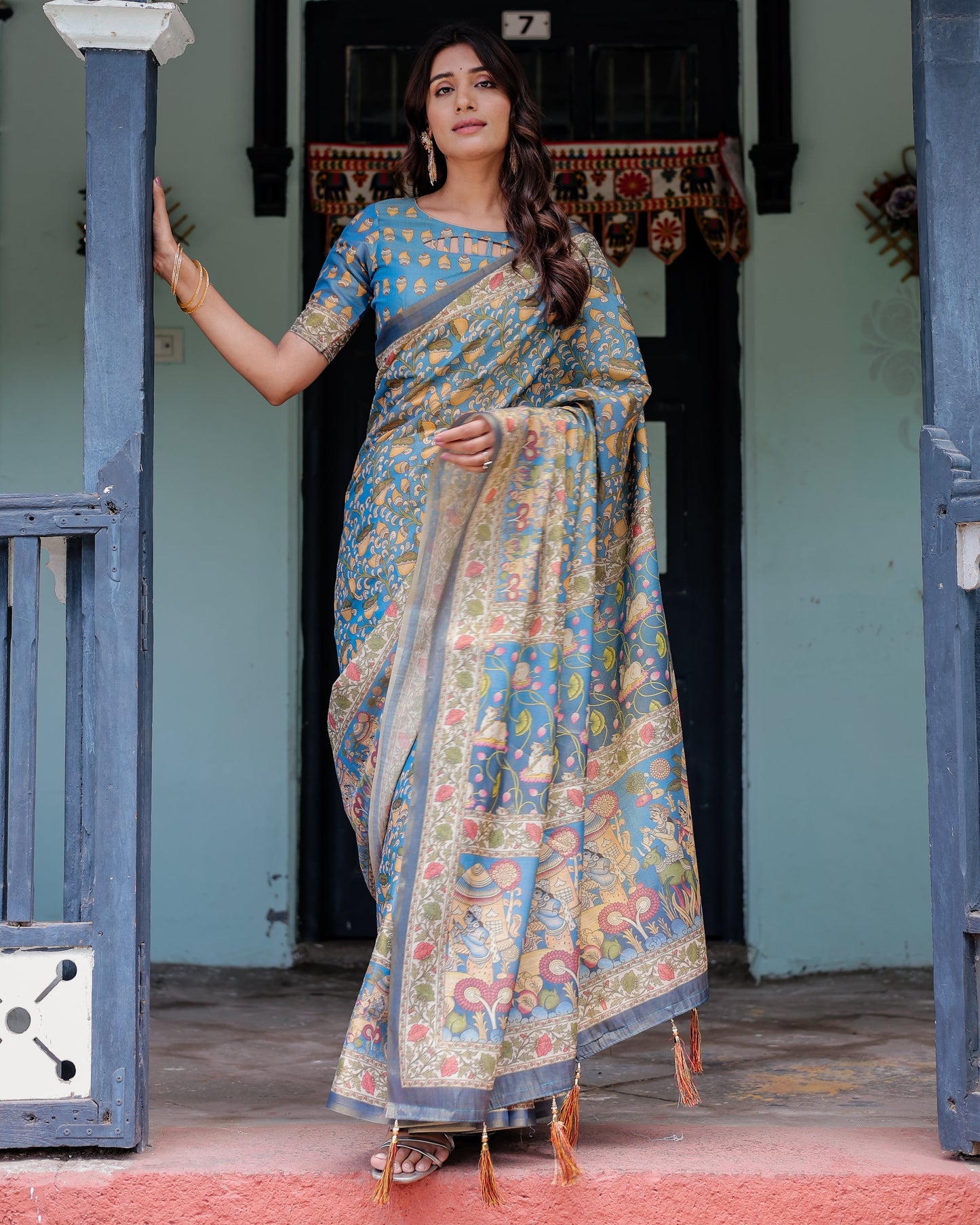 Divine Blue Handloom Cotton Saree with Shankh & Krishna Pallu Motifs – Temple Border & Tassels