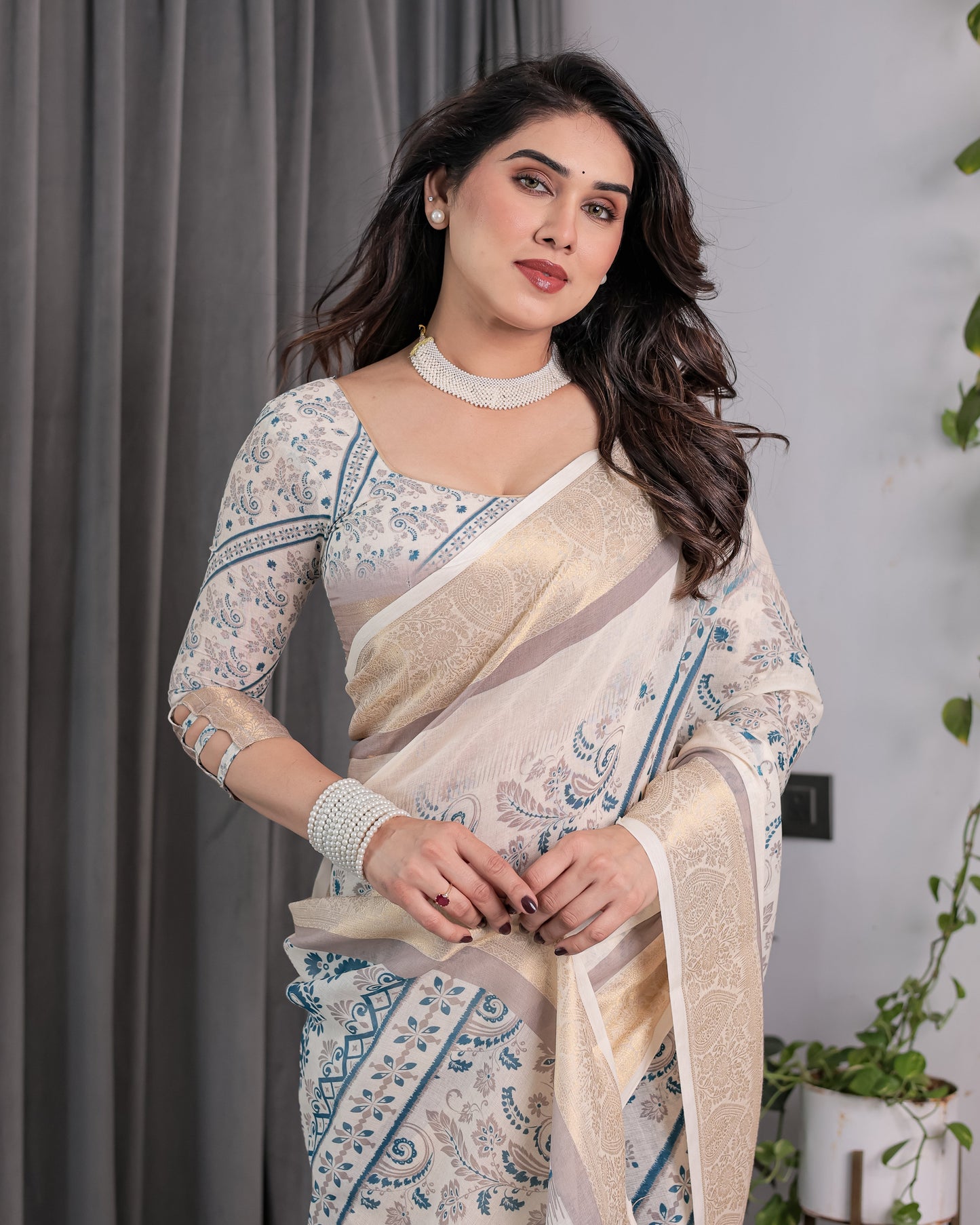 Ivory Beige Handloom Linen Saree with Teal Floral Buta & Paisley Border | Elegant Ethnic Printed Pallu & Zari Highlights | 5.5m Saree + 0.8m Blouse
