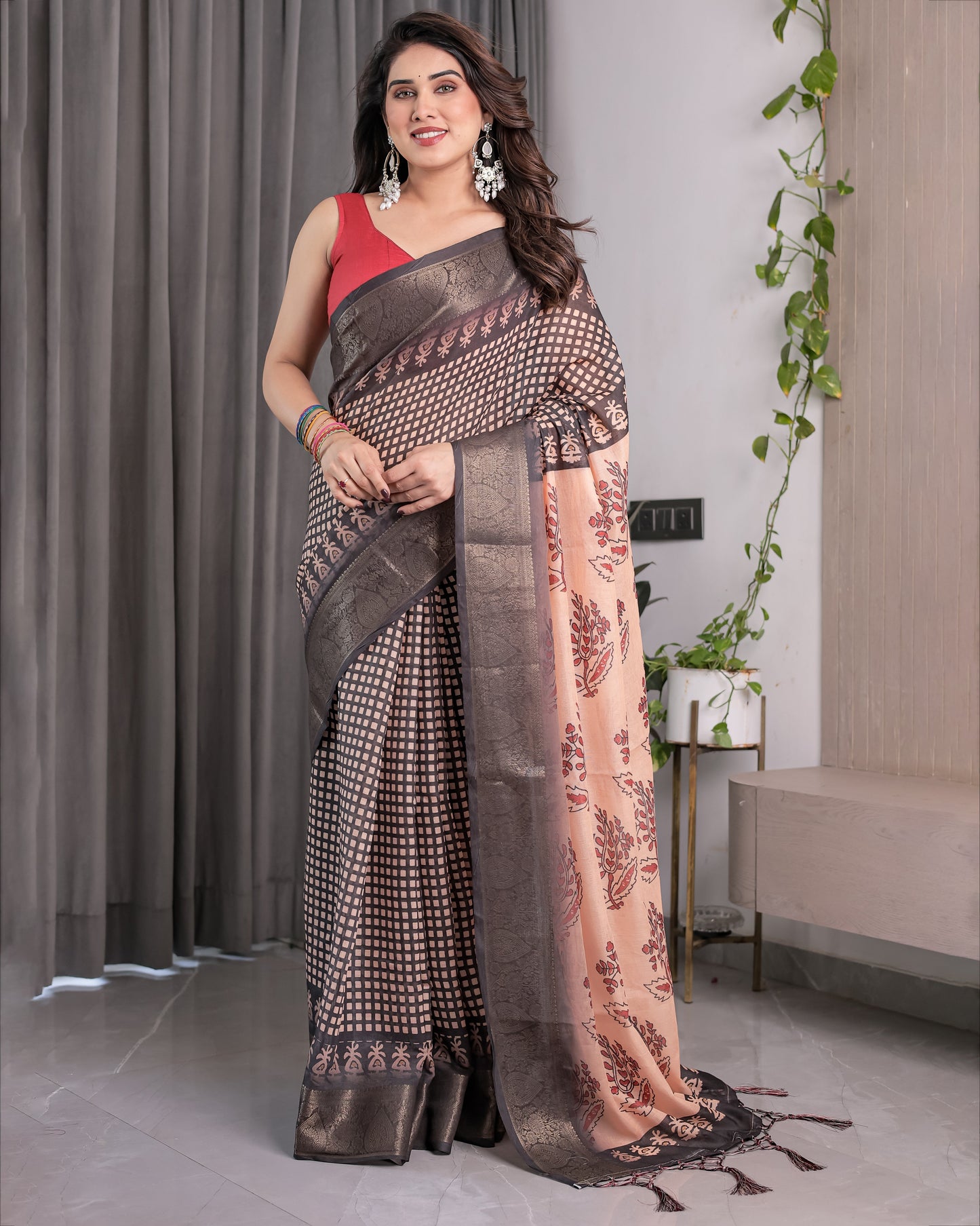 Elegant Beige Handloom Saree with Maroon Leaf Butta & Black Zari Woven Pallu | Festive Drape | 5.5m Saree + 0.8m Blouse