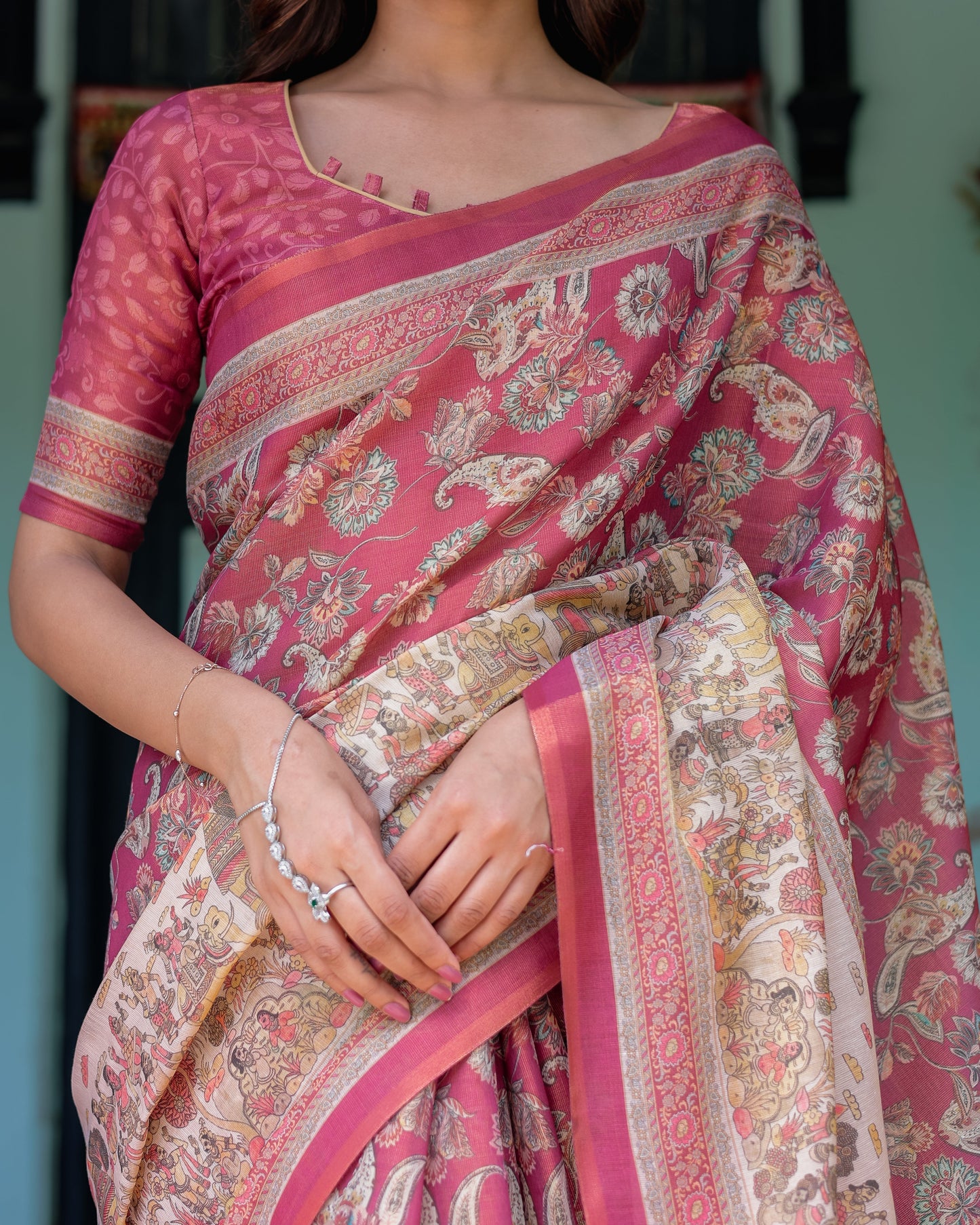 Maroon Rose Pink Handloom Cotton Saree with Traditional Procession Print & Floral Vine Motifs