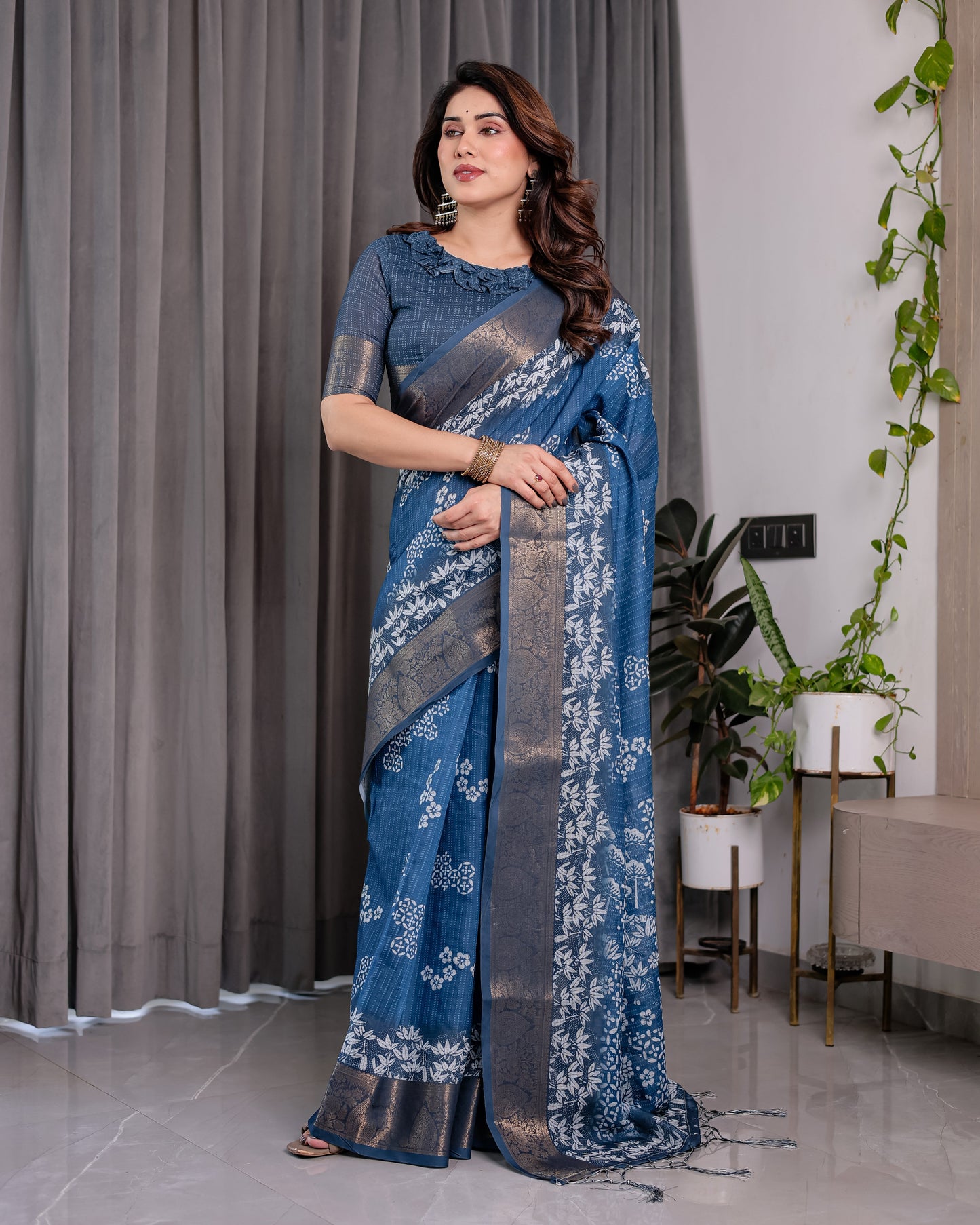 Indigo Blue Handloom Linen Saree with White Village & Tree Print Pallu | Zari Woven Border | 5.5m Saree + 0.8m Blouse | Elegant Pallu Tassels