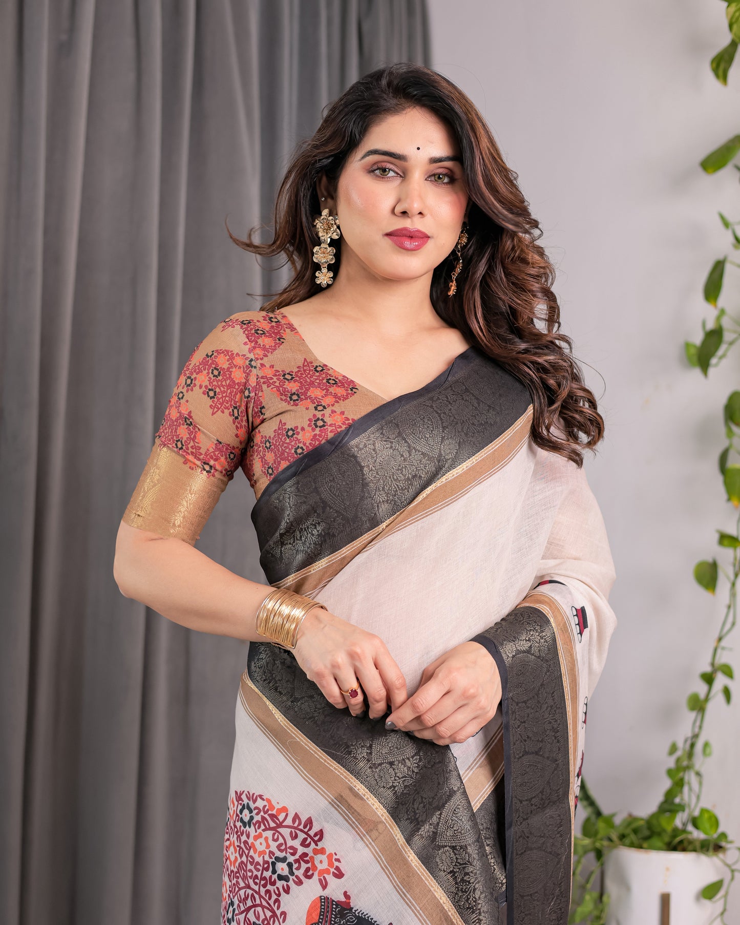Ivory Handloom Linen Saree with Elephant Parade Print, Tree Motifs & Antique Zari Border | Tassel Finish | Attached Blouse | 5.5m Saree + 0.8m Blouse